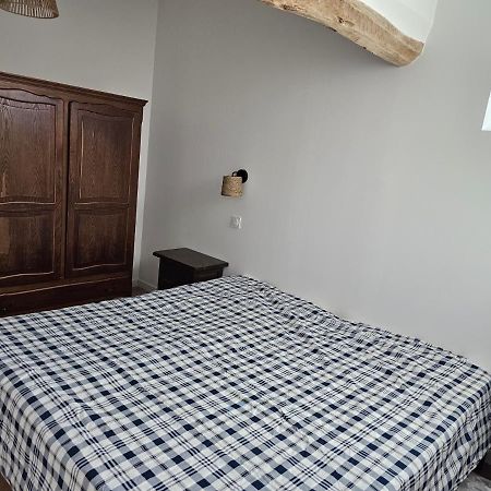La Cle Des Champs Villa Videlles Екстериор снимка