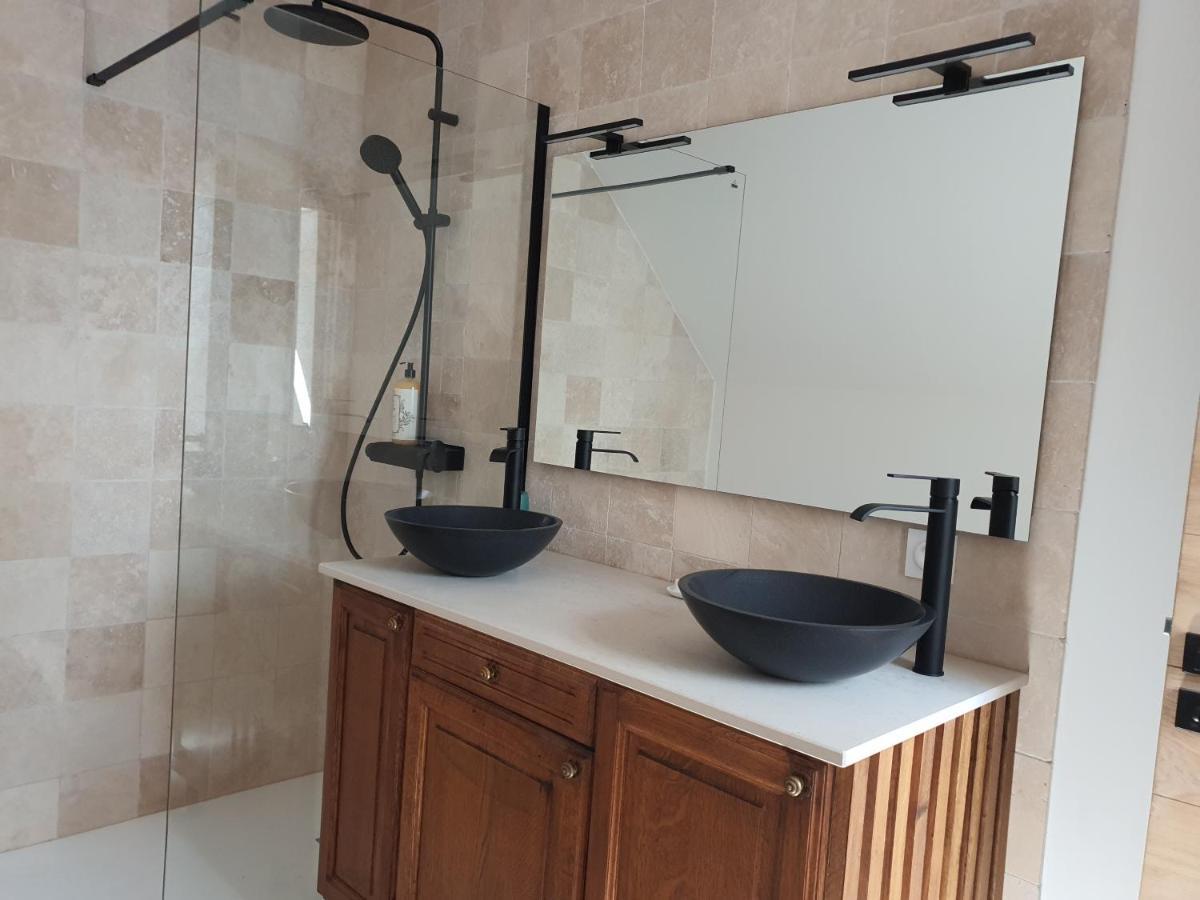 La Cle Des Champs Villa Videlles Екстериор снимка